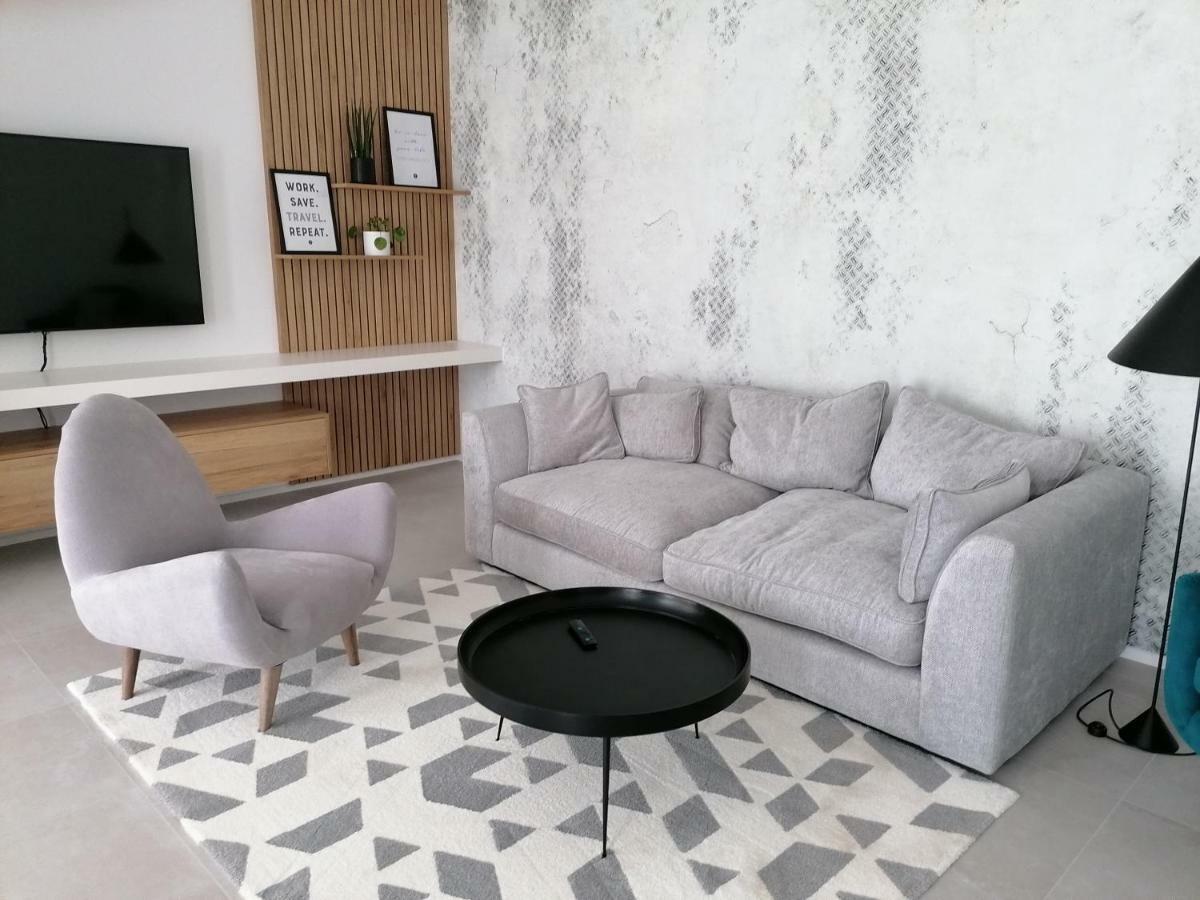 Regentova Suites リュブリャナ エクステリア 写真