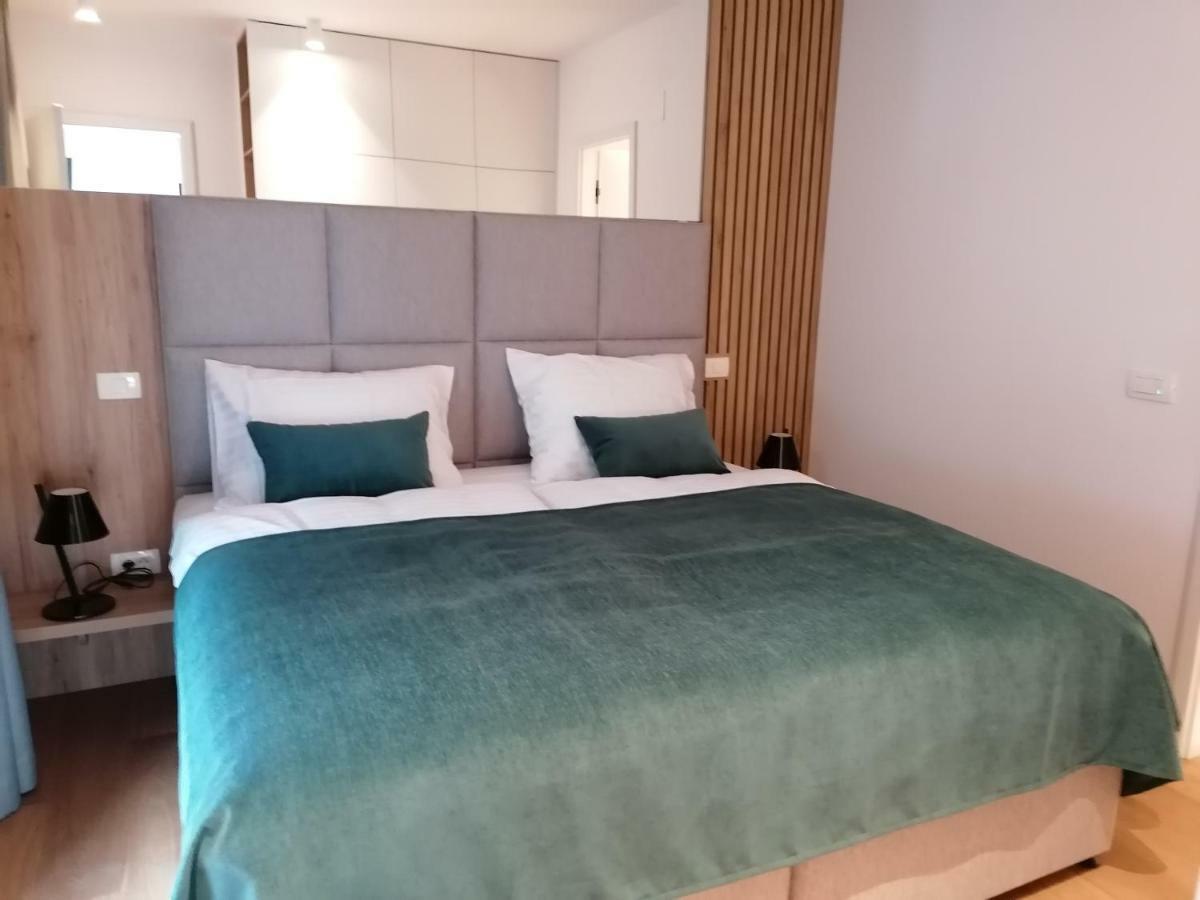 Regentova Suites リュブリャナ エクステリア 写真